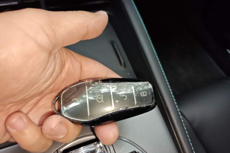 Used BYD Seal 06 New Energy 2024 DM-i 120KM Prestige Model Vehicle Key