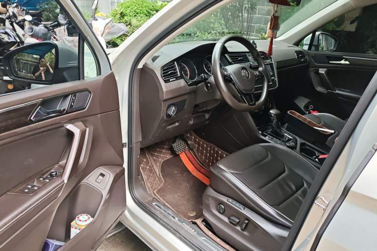 Used Volkswagen Tiguan L 2017 380TSI Automatic All-Wheel-Drive Flagship Edition