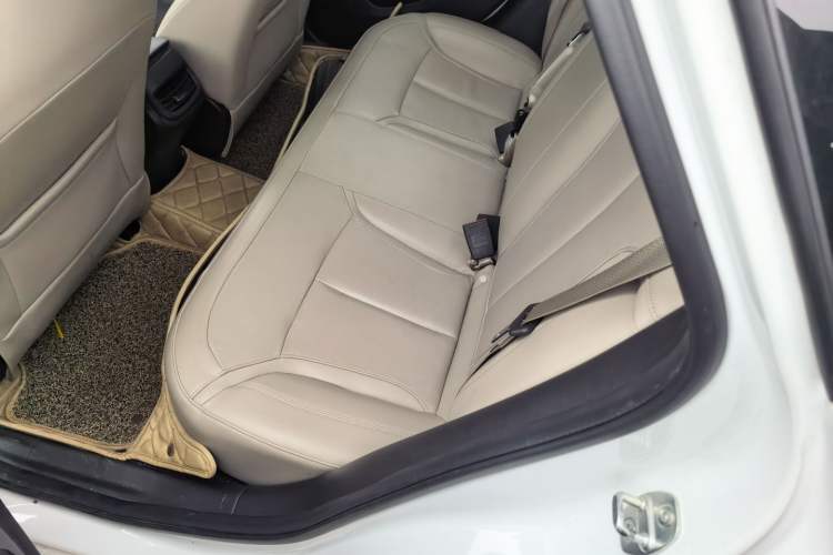 Used Buick GT 2018 15T Dual-Clutch Elite Model China V Standard
