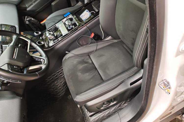 Used Land Rover Range Velar 2022 250 PS