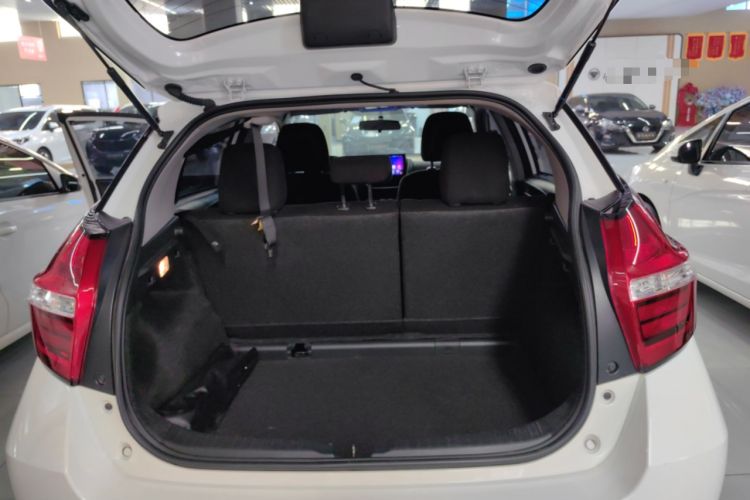 Used Toyota YARiS L Zhi Xuan 2019 1.5E CVT Dynamic Edition China VI compliant Trunk