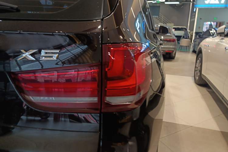 Used BMW X5 2017 xDrive35i Middle East