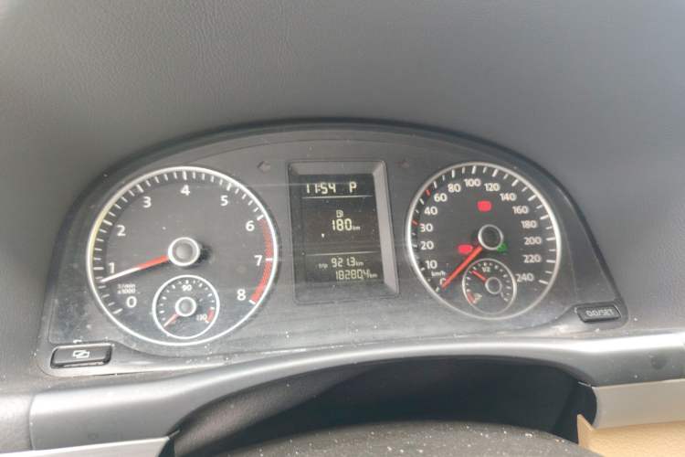 Used Volkswagen Touran 2011 1.4T DSG Zhiya Edition 5 Seats