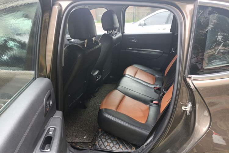 Used Peugeot 3008 2015 2.0L Automatic Classic Edition Left Rear Seat