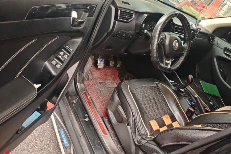 Used Dongfeng Fengon 580 2016 1.8L Manual Comfort Model
