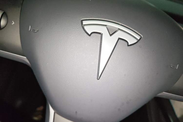 Used Tesla Model Y 2024 Rear-Wheel-Drive Version