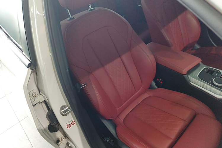 Used BMW 3 Series 2023 325i M Sport Night Edition Package
