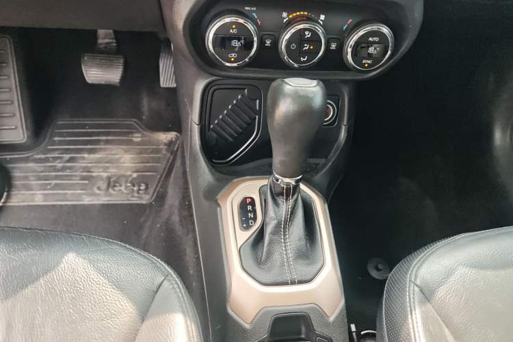 Used Jeep Renegade 2016 1.4T Automatic Smart Edition