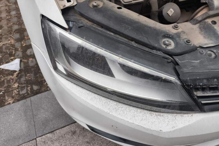 Used Volkswagen Sagitar 2014 1.4TSI Automatic Luxury Model
