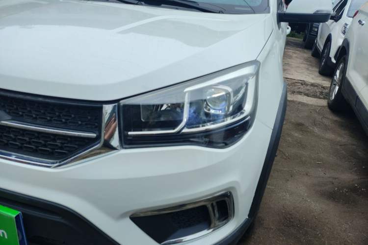 Used Chery Tiggo 3X 2018 1.5L Manual Elite Edition Left Front Headlight