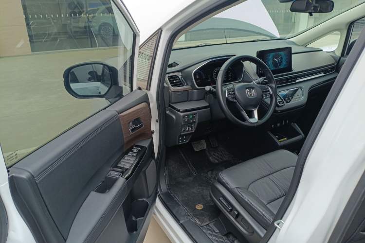 Used Honda Odyssey 2022 2.0L eHEV Sharp Enjoyment Edition Driver Seat