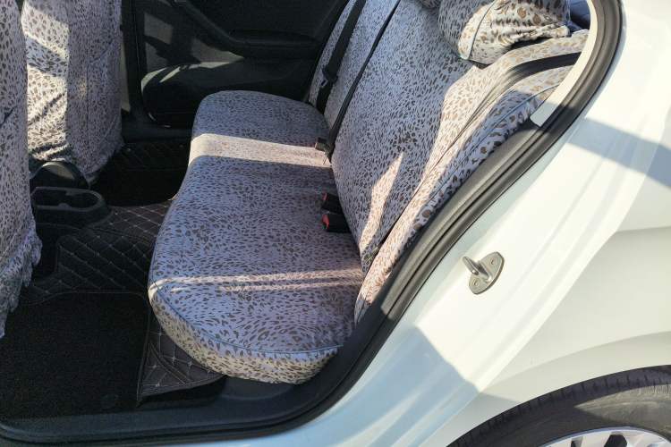 Used Jetta VA3 2019 1.5L Manual Entry-Level Version Interior 4