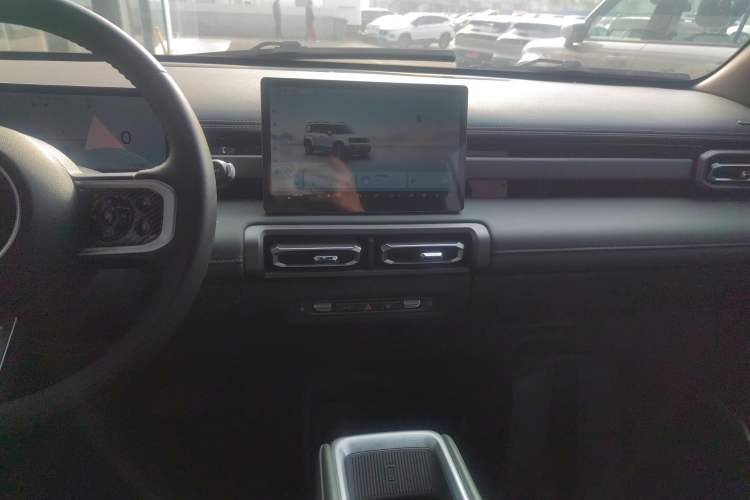 Used Baojun Spark EUV 2024 Prestige Edition 4 Seats
