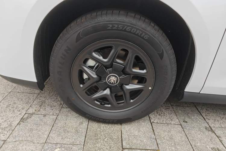 Used BYD Qin PLUS 2026 DM-i 128KM Progressive Model Left Front Wheel Hub