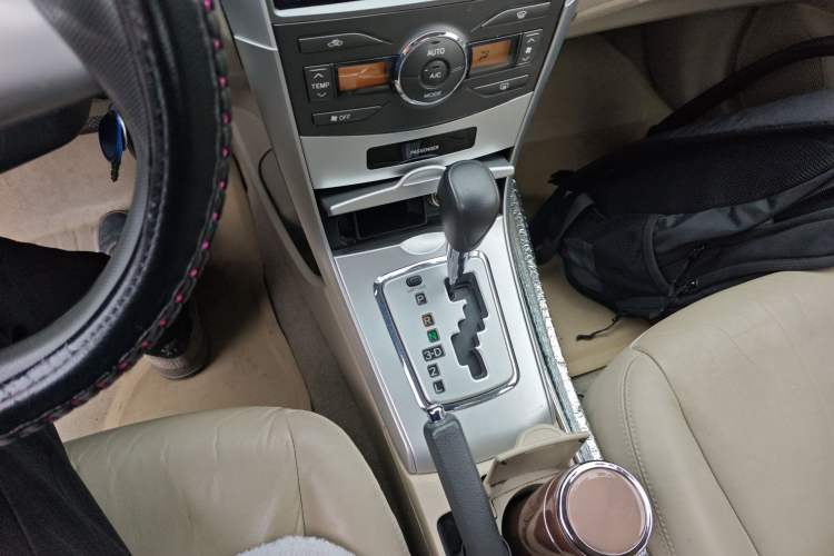 Used Toyota Corolla 2013 Special Edition 1.6L Automatic GL Cool Model Gear Lever