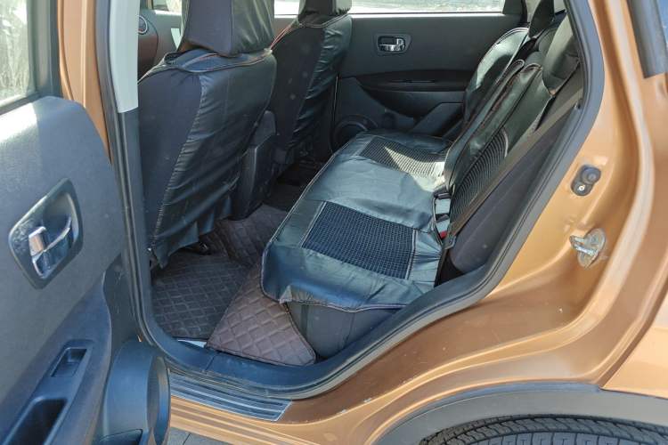 Used Nissan Qashqai 2011 2.0 XL Fire CVT 2WD Left Rear Seat