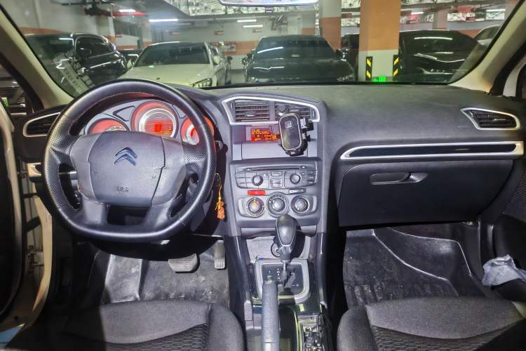 Used Citroen C4L 2013 1.8L Automatic Enjoyment Edition
