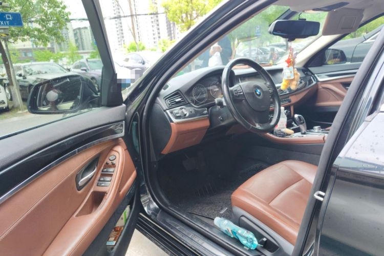 Used BMW 5 Series 2014 520Li Elegant Model Driver Seat