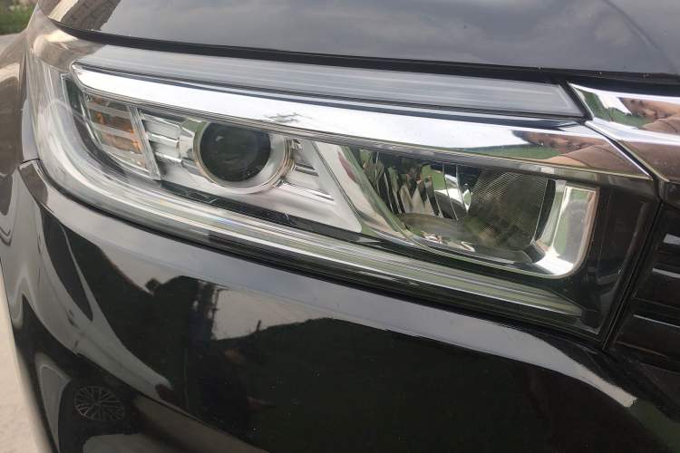 Used Honda Avancier 2020 240TURBO Two-Wheel Drive Comfort Edition Right Front Headlight