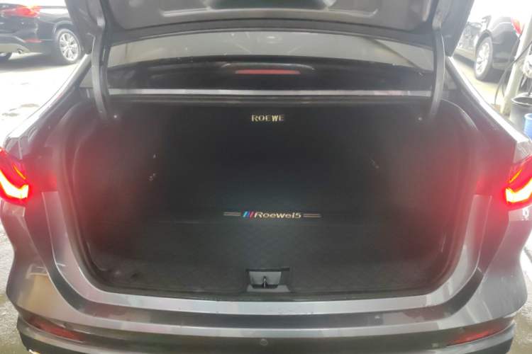 Used Roewe i5 2024 1.5L CVT Luxury Edition
