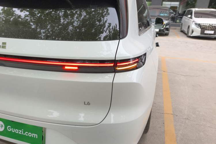 Used Li Auto L6 2024 Max Exterior 3