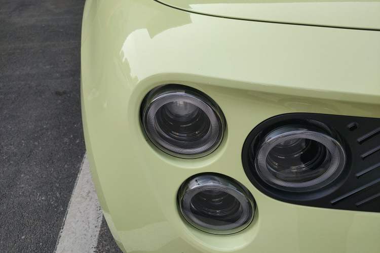 Used firefly 2025 Illuminated Edition
