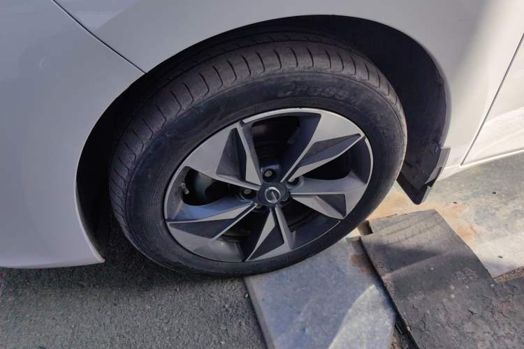 Used GAC Trumpchi M6 2021 270T DCT Luxury Edition (7-seater)
