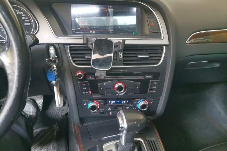 Used Audi A4L 2015 35 TFSI Automatic Comfort Model