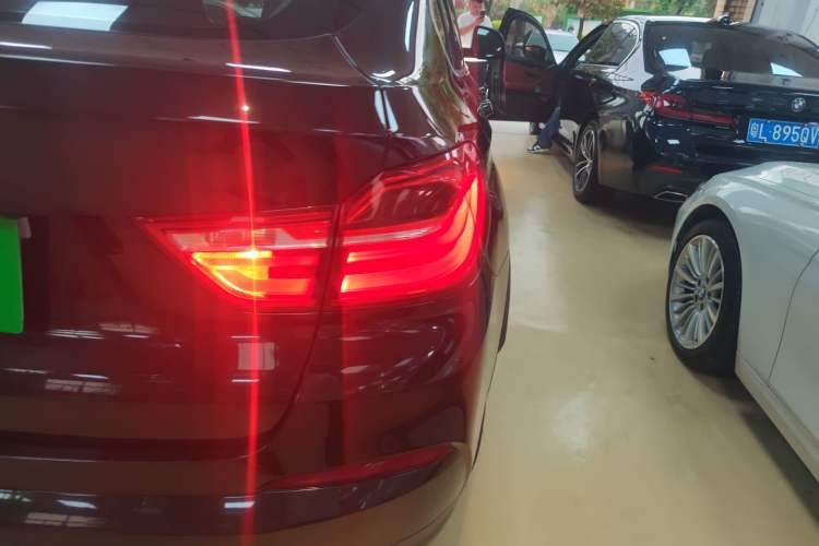 Used BMW X4 2014 xDrive20i X Design Package Exterior 1