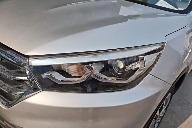 Used Hanteng X5 2018 1.5T CVT Luxury Edition
