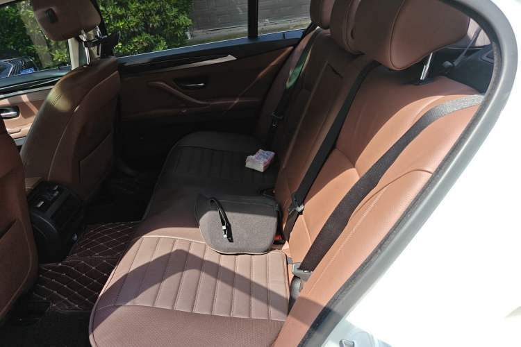 Used BMW 5 Series 2017 525Li Leading Model