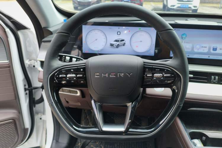 Used Chery Tiggo 8 PRO 2024 Champion Edition 390T Two-Wheel Drive Peak Version 5 Seats
