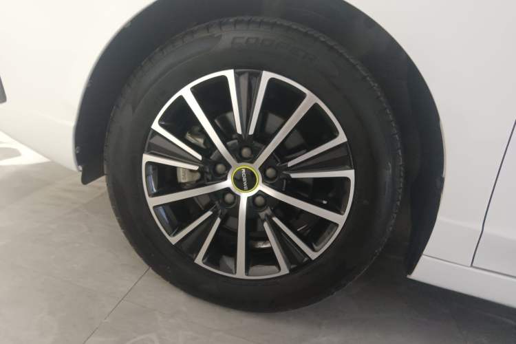 Used Roewe i5 2021 1.5L CVT Platinum Edition Left Front Wheel Hub