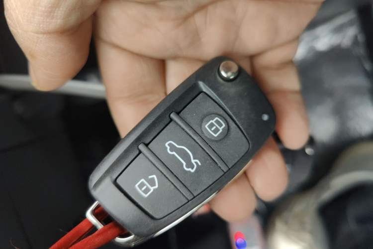 Used Chery QQ Ice Cream 2025 Model 205km Sundae Edition
