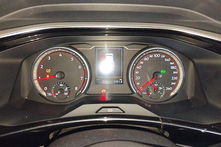 Used Volkswagen Tayron 2019 Teramont Edition 280TSI Two-Wheel Drive Luxury Model China VI Standard Instrument Cluster