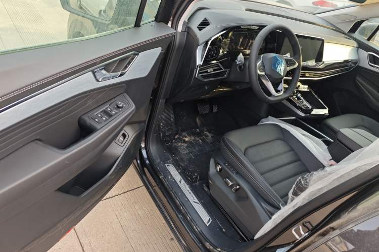 Used Volkswagen Talagon 2025 380TSI All-Wheel-Drive Luxury Jiajing Pro – Shared Edition 6 Seats
