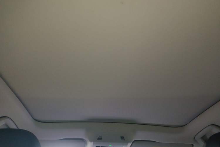 Used Volkswagen ID.7 VIZZION 2024 AIR model Headliner