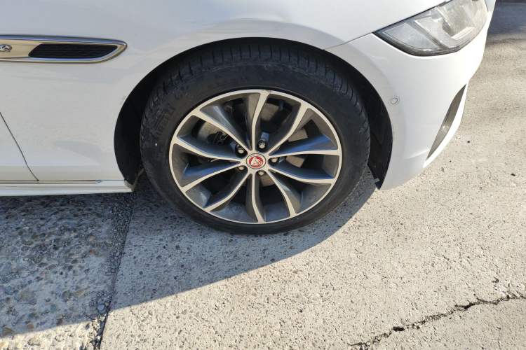 Used Jaguar XFL 2022 XFL 2.0T P250 Two-Wheel-Drive Elite Sport Edition
