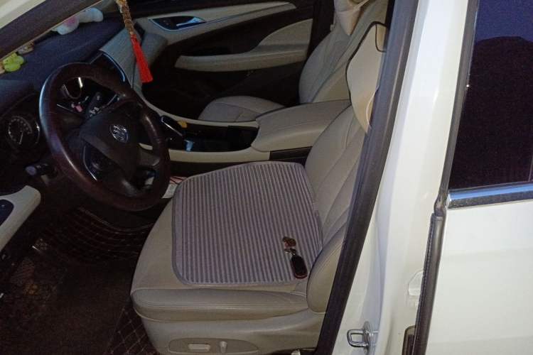 Used Buick LaCrosse 2016 30H Elite Edition