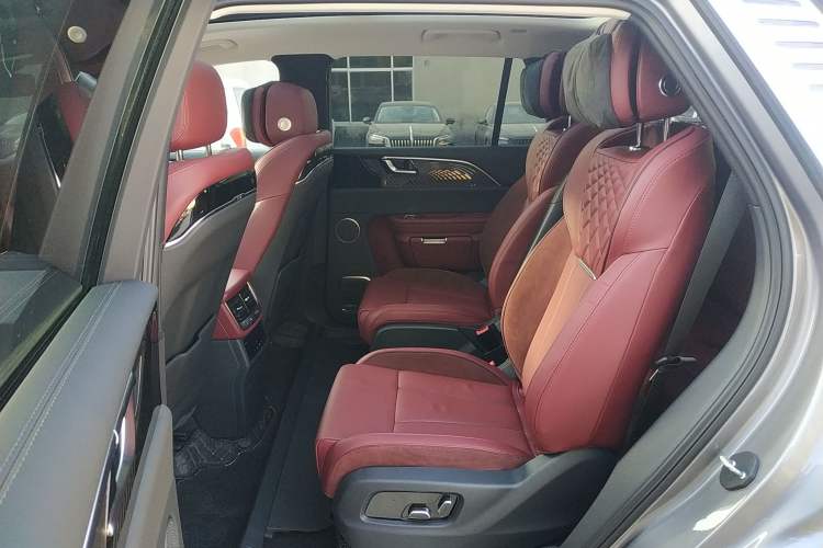 Used Hongqi E-HS9 2022 690 km Range Flagship Edition Six Seats