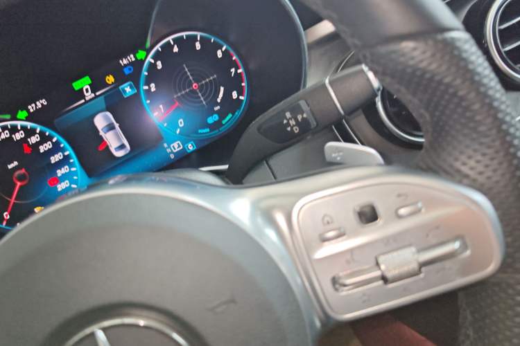 Used Mercedes-Benz C-Class 2020 C 260 L Sport Edition Gear Lever