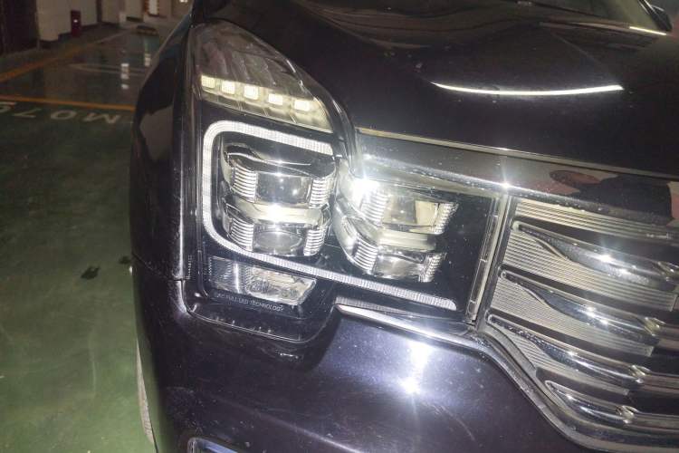 Used GAC Trumpchi GS8 2017 320T Two-Wheel Drive Luxury Smart Connectivity Version (7 Seats)