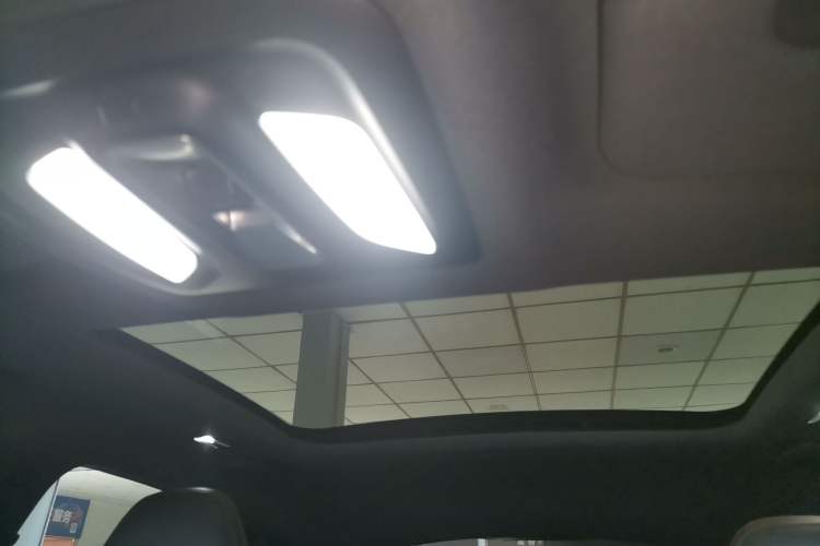 Used CHANGAN UNI-V 2022 2.0T Leading-Speed Edition
