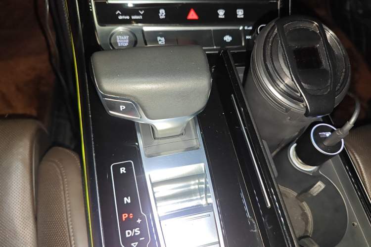 Used Audi A8 2019 A8L 55 TFSI quattro Luxury Model Gear Lever