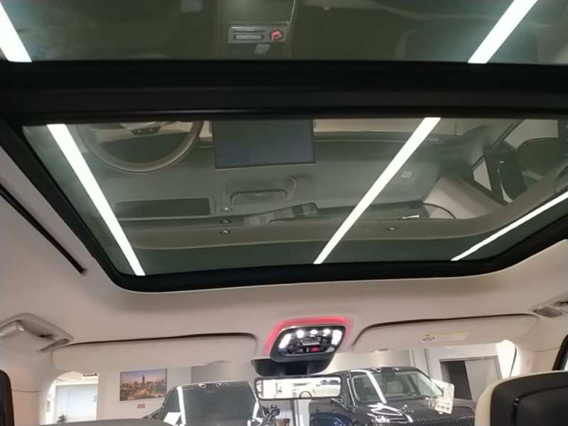 Used Zeekr 9X 2025 Ultra Edition 70kWh — 17