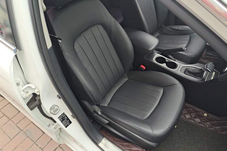 Used Bestune B50 2016 1.6L Automatic Luxury Model
