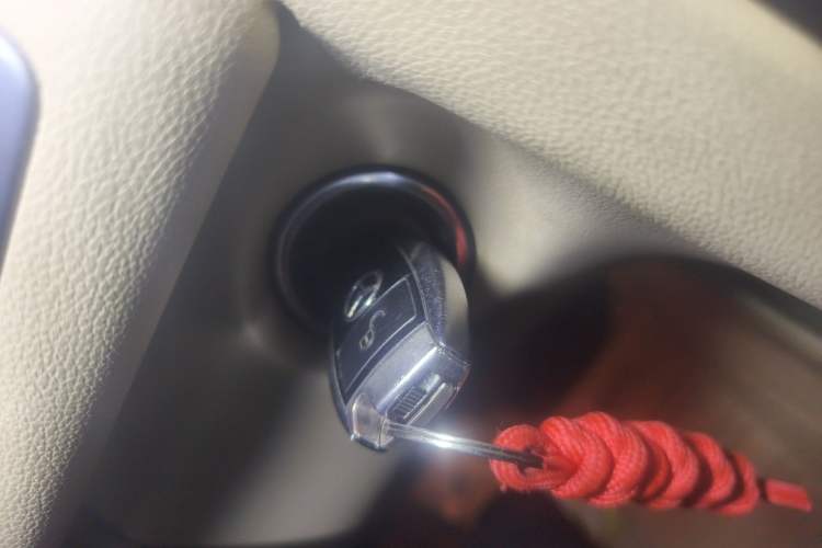 Used Mercedes-Benz R-Class 2011 R 300 L Business Model