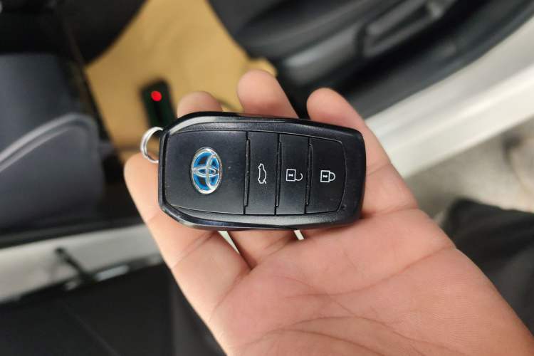 Used Toyota Corolla 2023 1.8L Smart Electric Hybrid Dual-Motor Elite Edition
