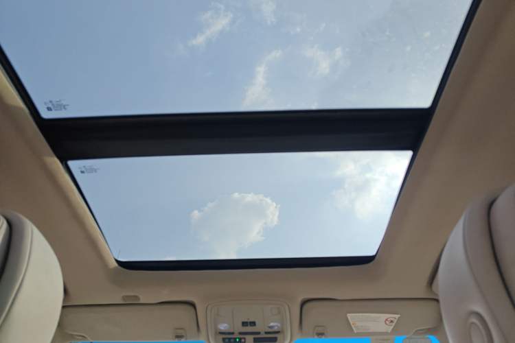 Used Cadillac XTS 2013 28T Elite Edition