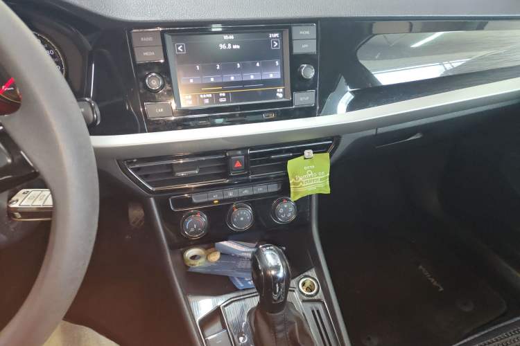 Used Volkswagen Lavida 2019 280TSI DSG Comfort Edition China VI standard Audio And AC Panel